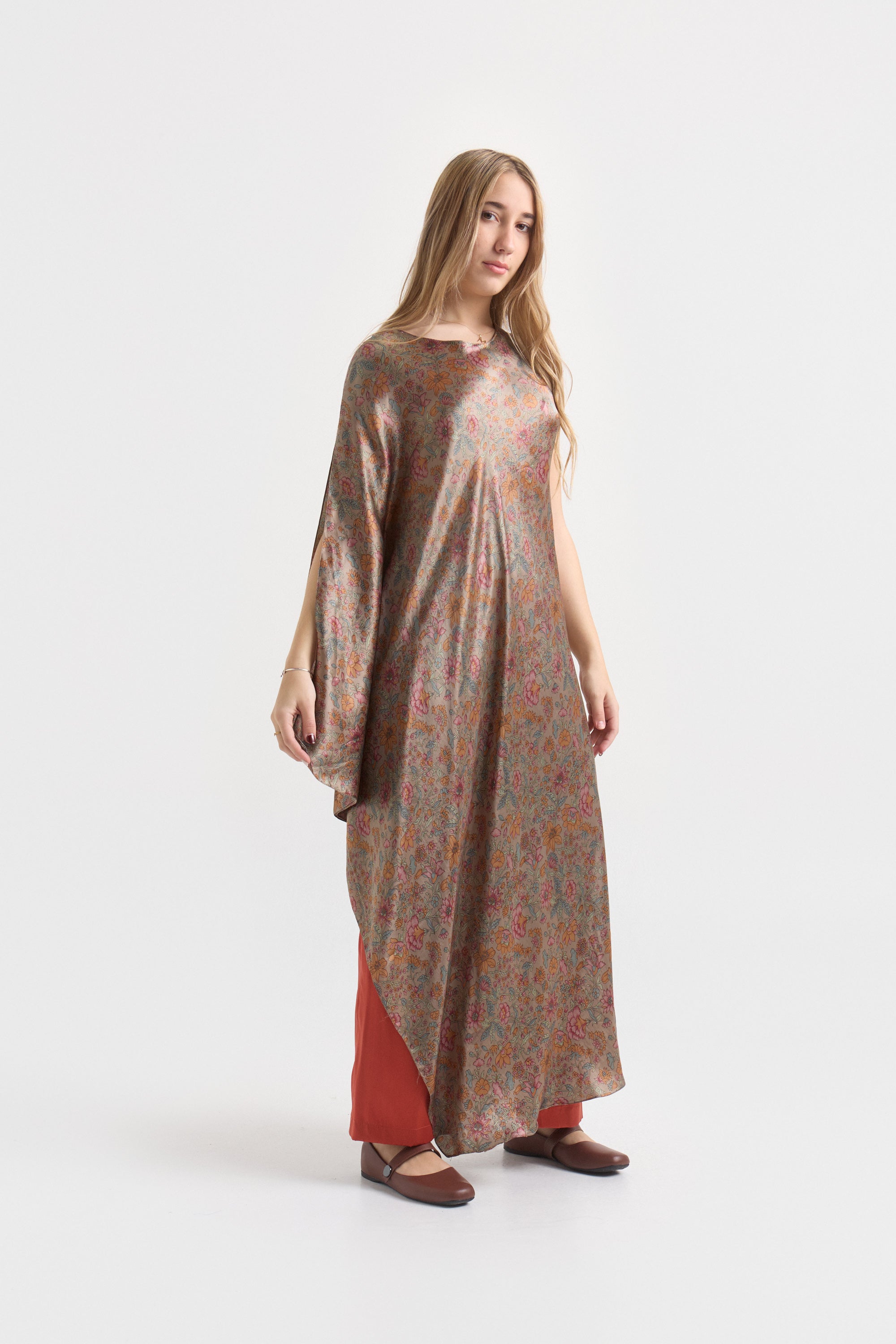 Túnica de Seda Natural - Flor de Canela