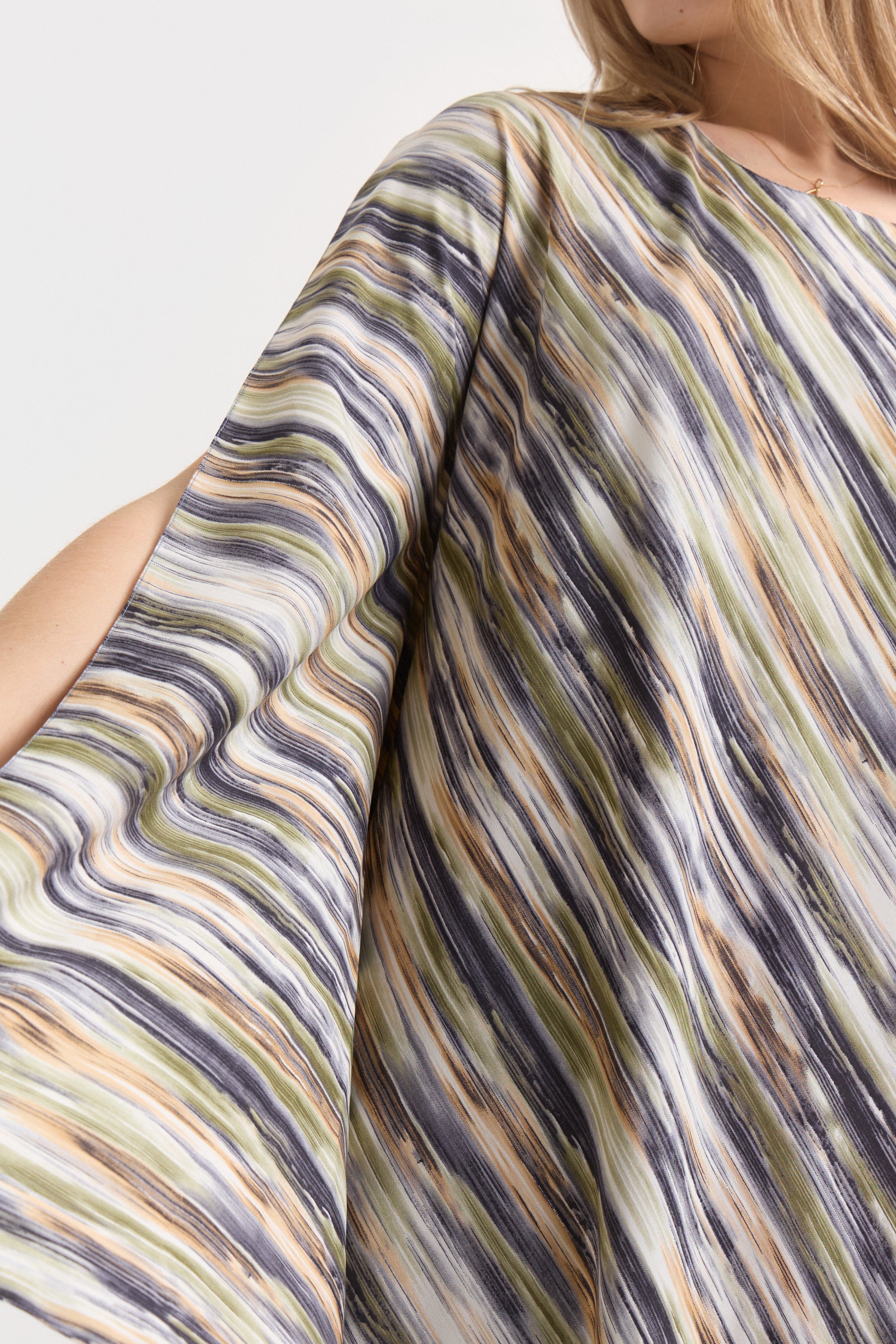 Túnica de Seda Estampada- Montaña de Jade