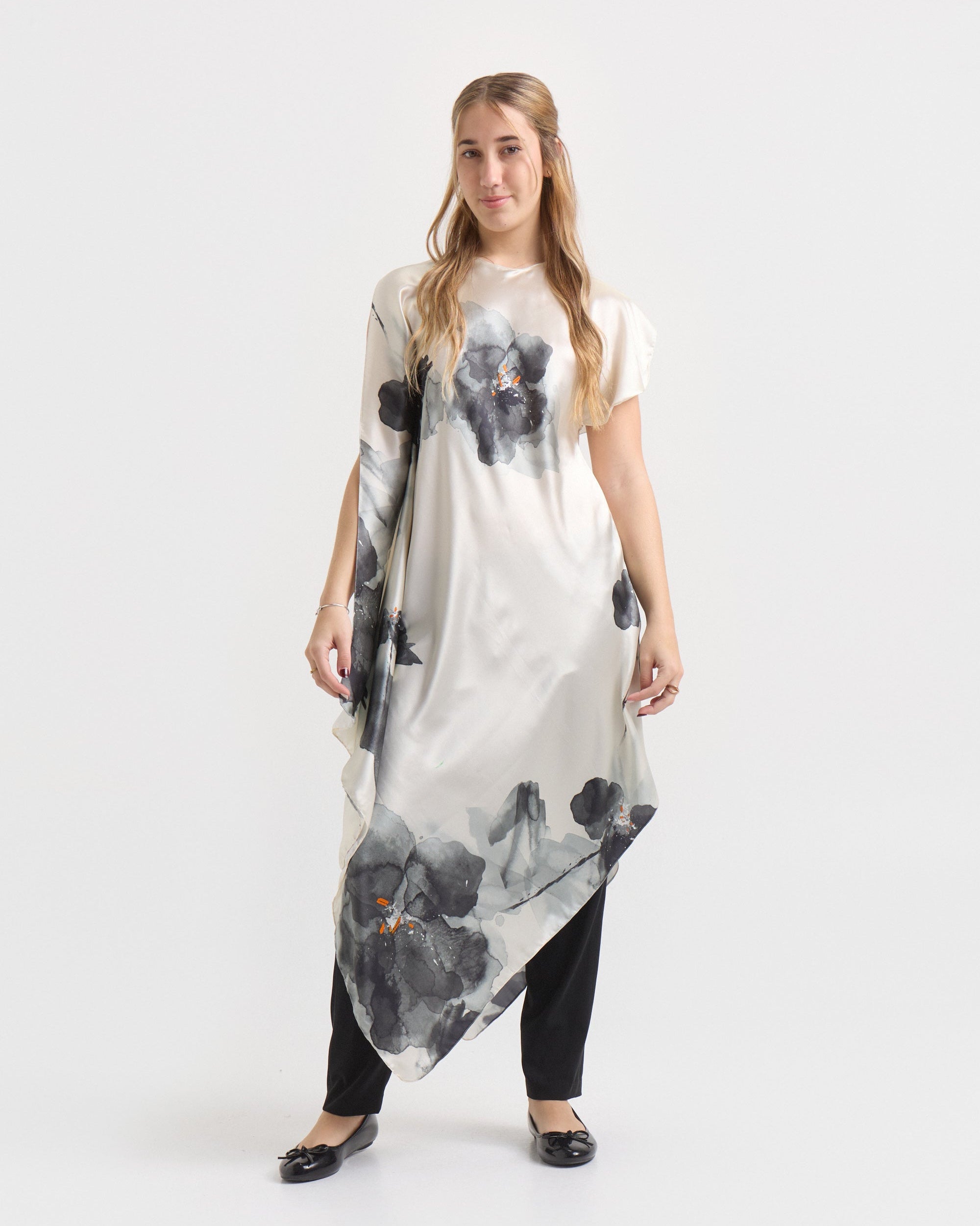 Túnica de Seda Natural Estampada – Esencia de Seda Marfil