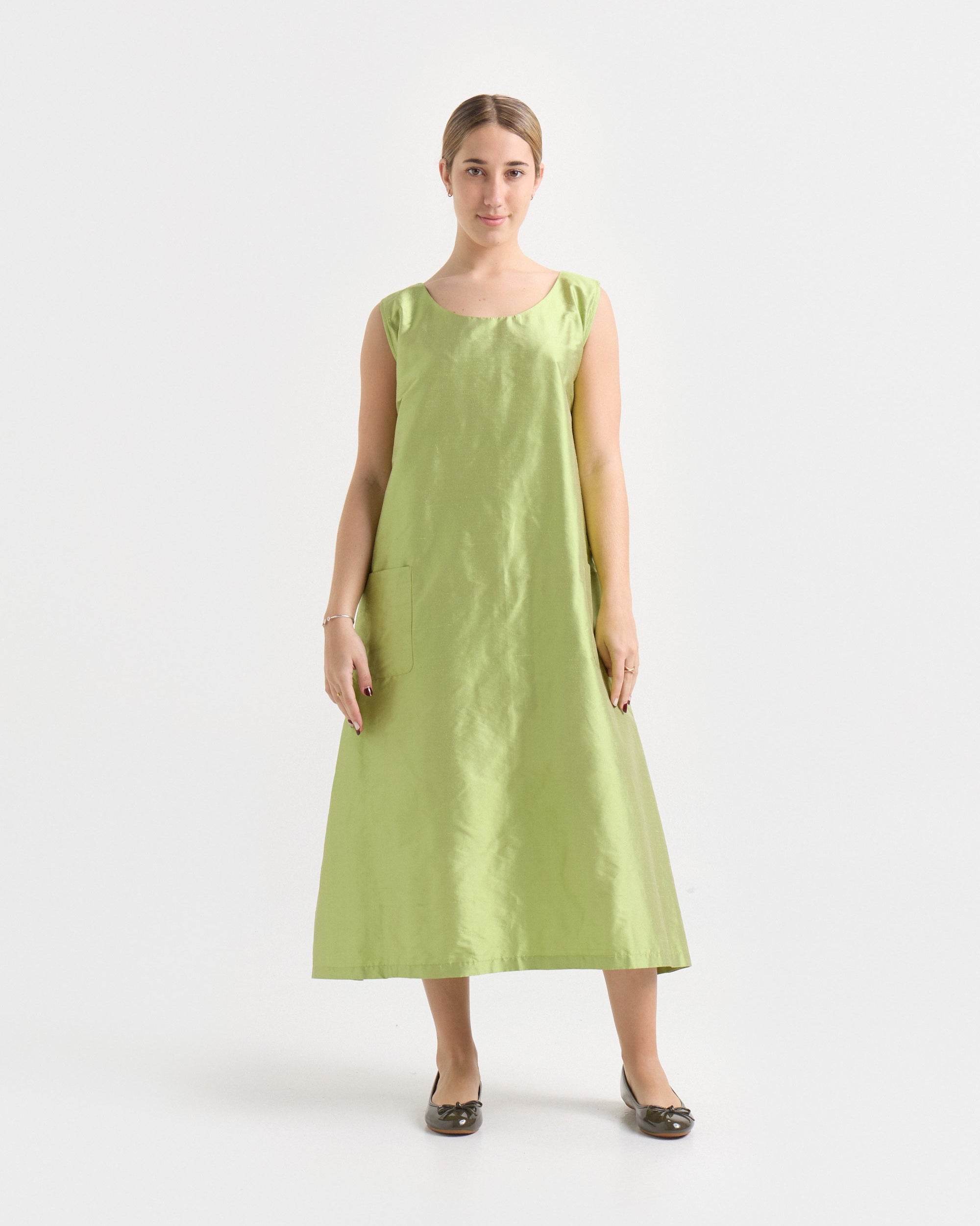 Vestido Loto Jade — Shantung de Seda