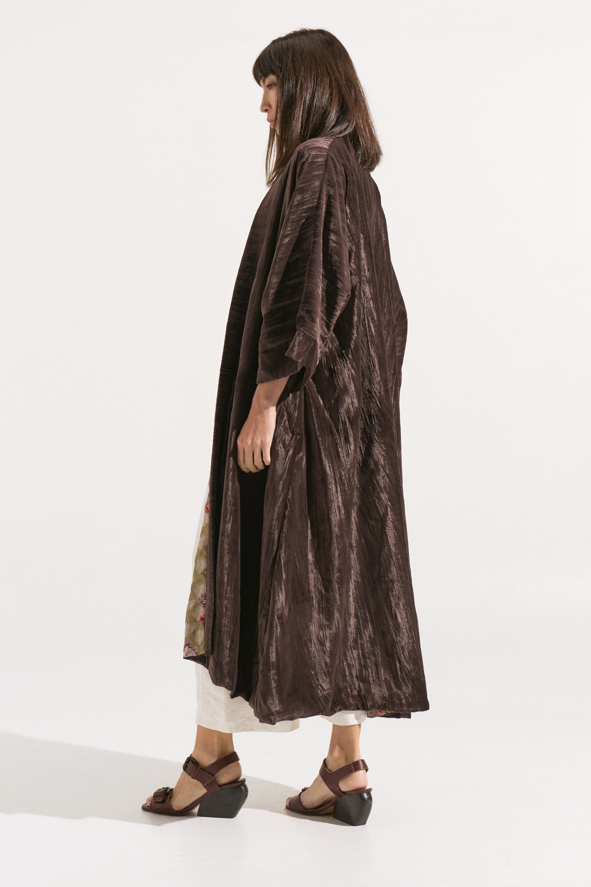 Kimono “Toffee” (chifón forrado en seda)