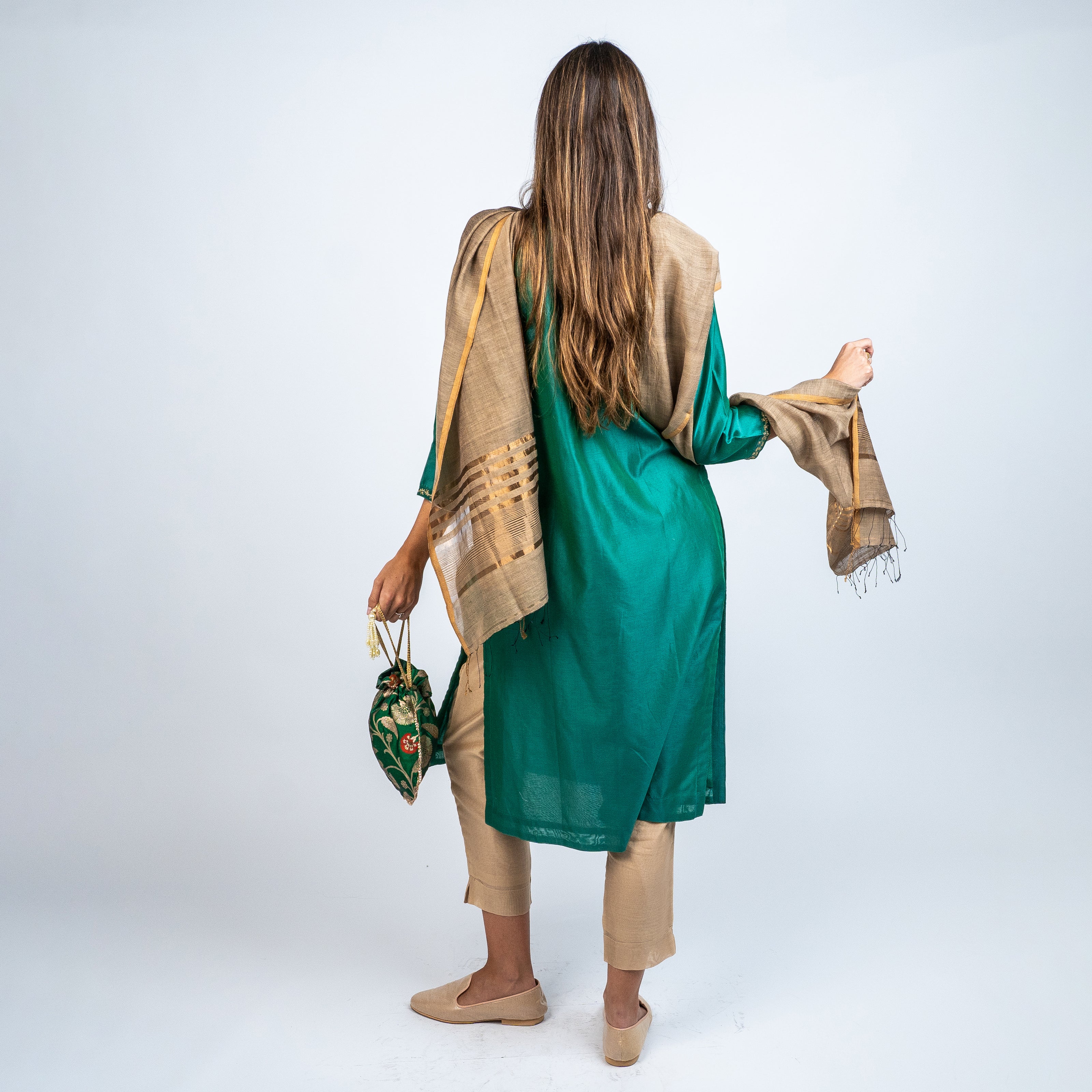 Set Kurta en Algodón/Seda con Pantalón y Dupatta