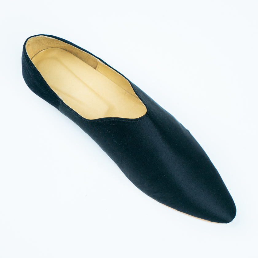 Babus en Satín de Seda - Nocturna